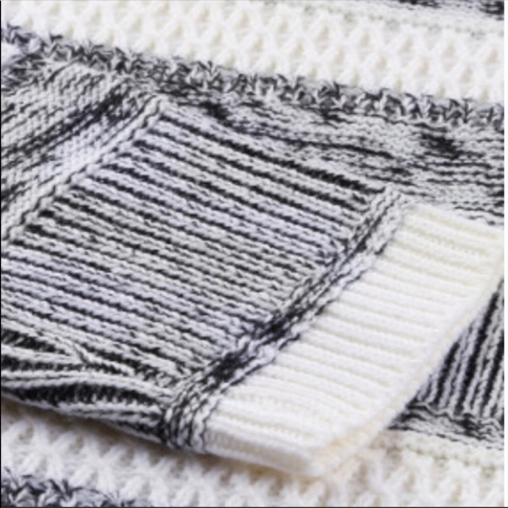 Sale Pullover knit sweater - Picture 6 of 12